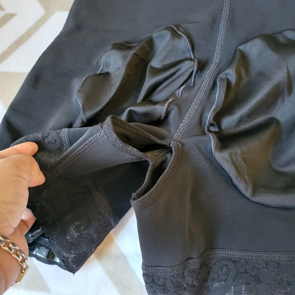 Ann Michell shapewear - Picture 3 of 11